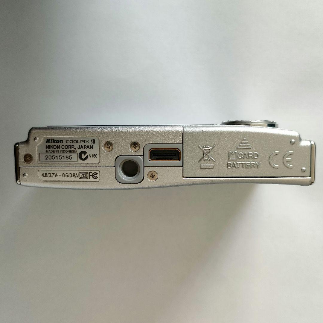 動作品（ジャンク）2006 デジカメ ニコン COOLPIX S8