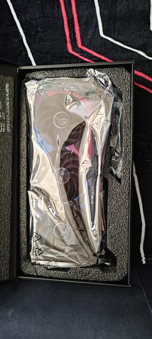 グラフィックボード・グラボ・ビデオカード ROG STRIX GeForce RTX 4070 Super OC 12GB