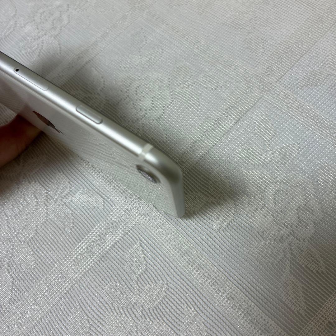 Apple iPhone SE (第2世代) 本体64GB simフリー 箱なし