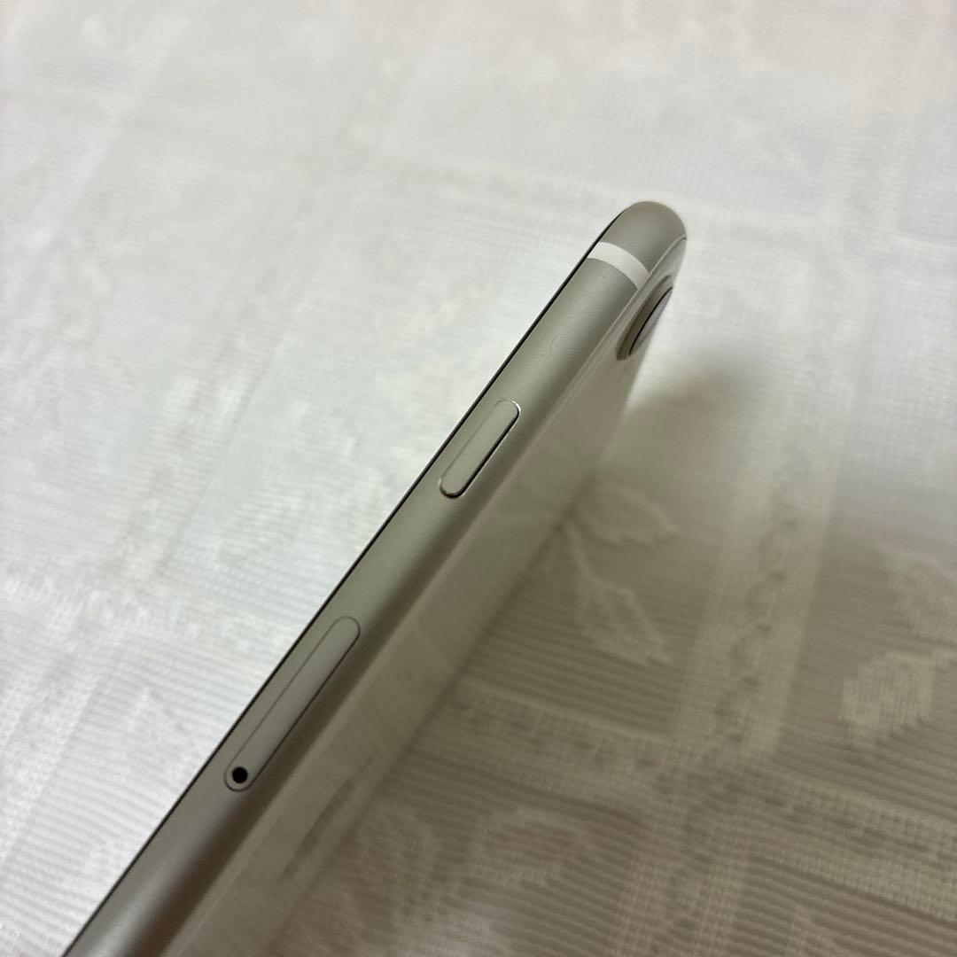 Apple iPhone SE (第2世代) 本体64GB simフリー 箱なし