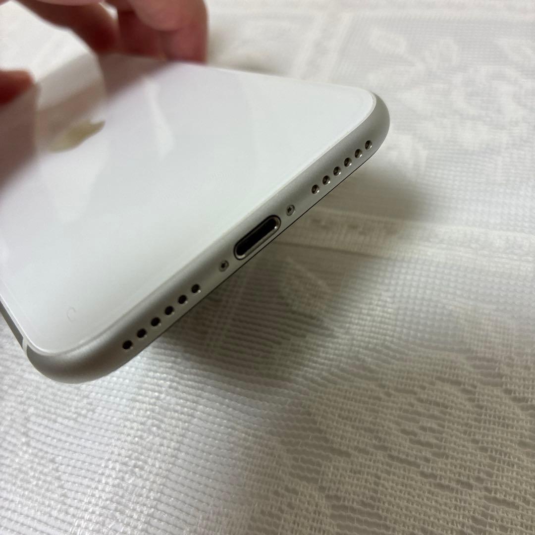 Apple iPhone SE (第2世代) 本体64GB simフリー 箱なし