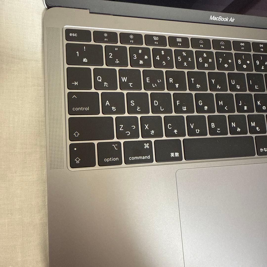Apple MacBook Air スペースグレイ (13-inch)