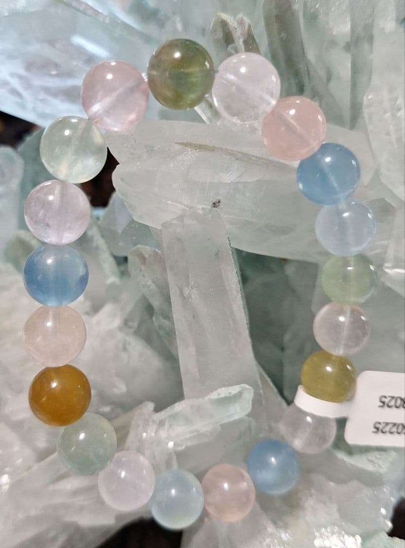 ★天然石★高品質モルガナイト