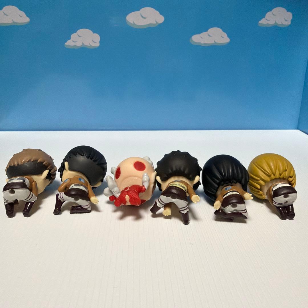 進撃の巨人 すわらせ隊　ミニフィギュア 6体セット売り