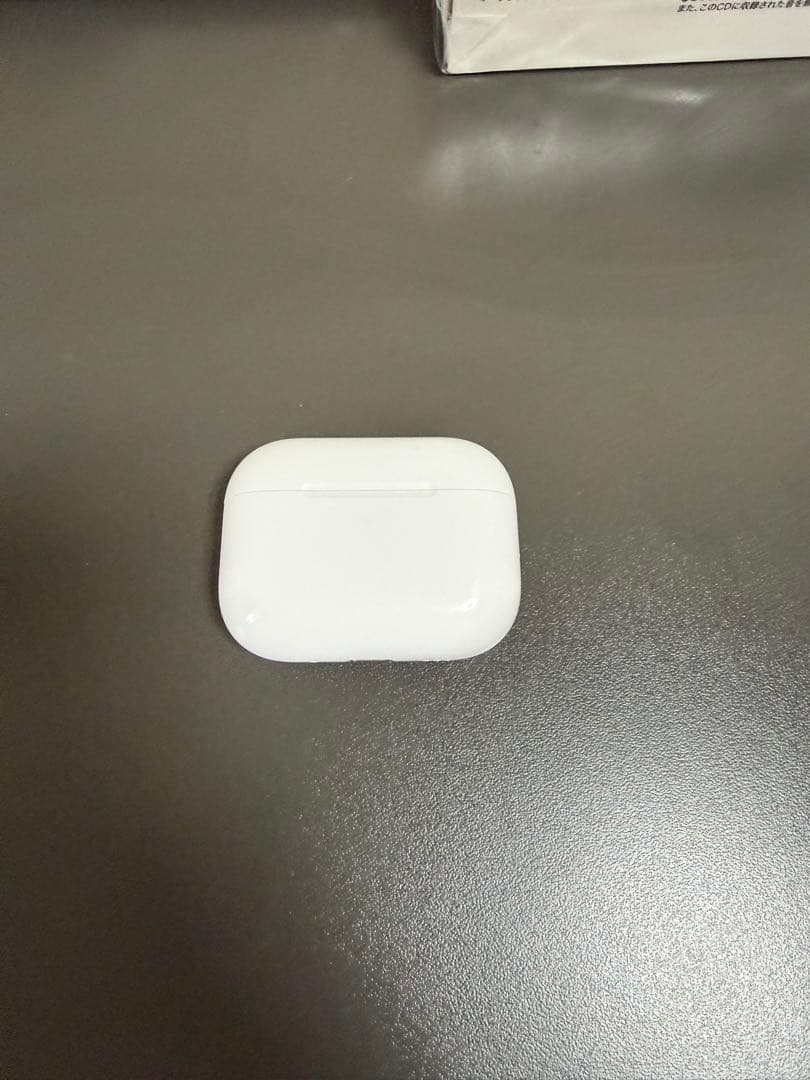 airpods pro3 ケースのみ