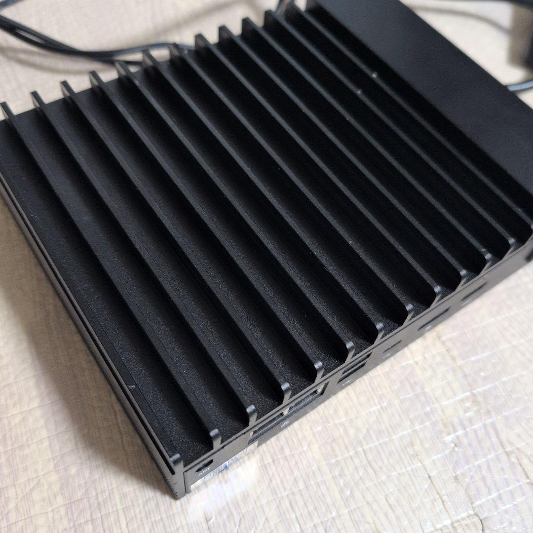 SUPERMICR E100-9S-L BOX型サーバー