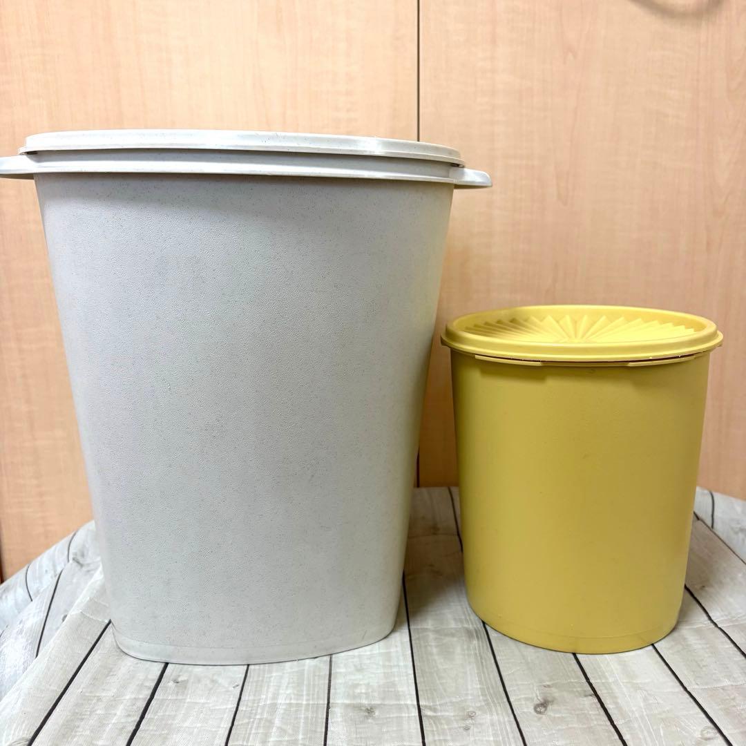 Tupperware (タッパーウェア) マキシクイーンデコレーター２個セット