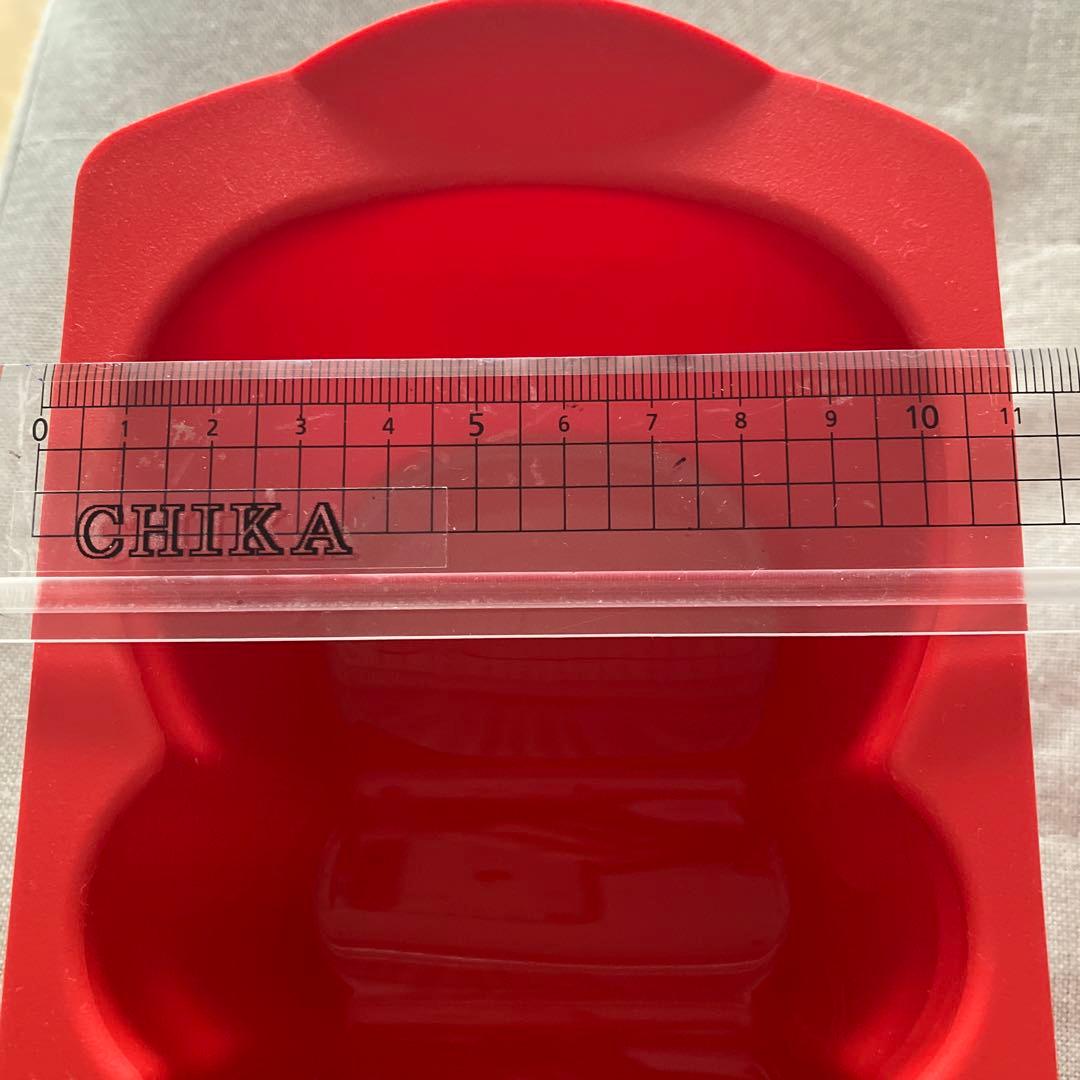 Tupperware ローフサーバー・ローフ型シリコンベーキングフォーム