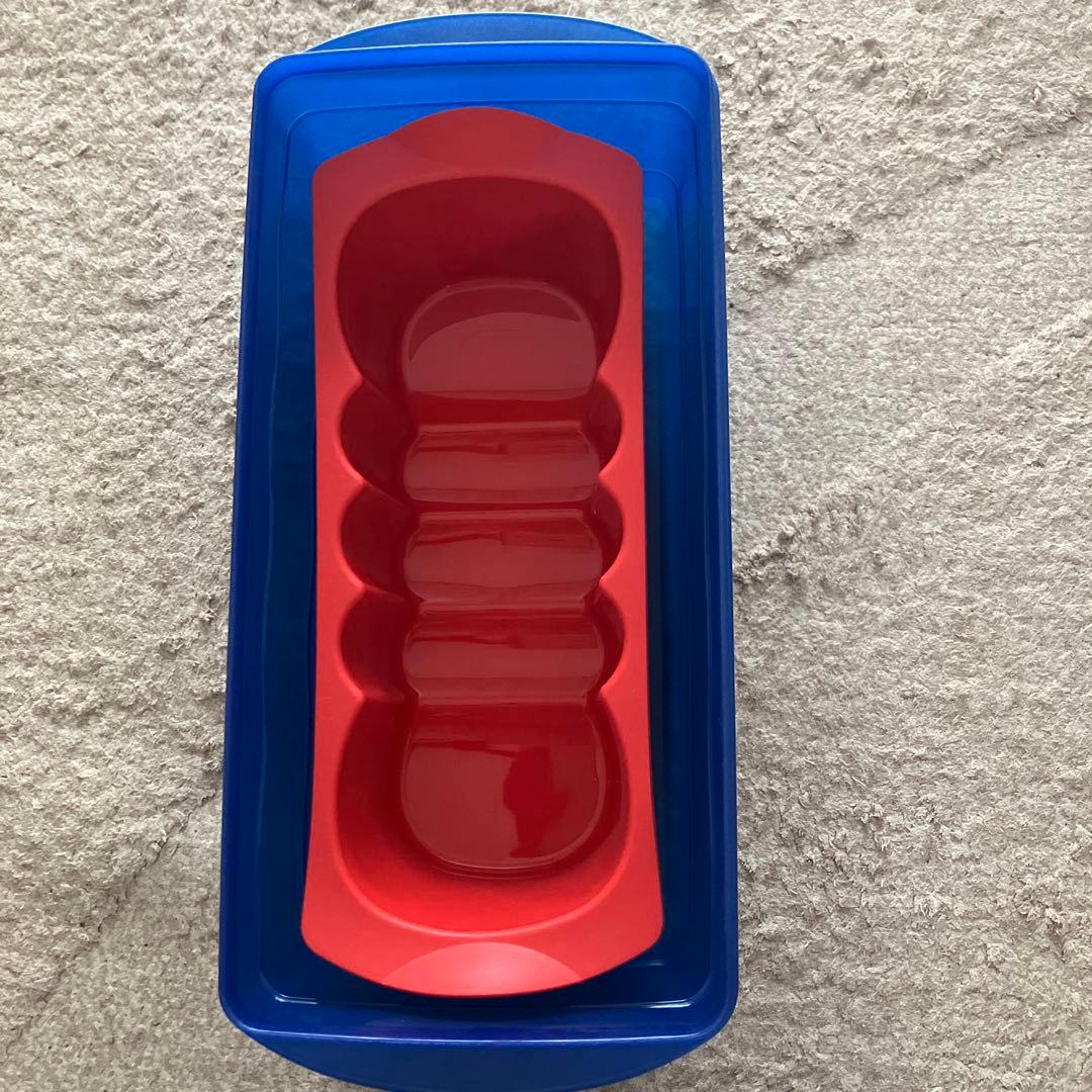 Tupperware ローフサーバー・ローフ型シリコンベーキングフォーム