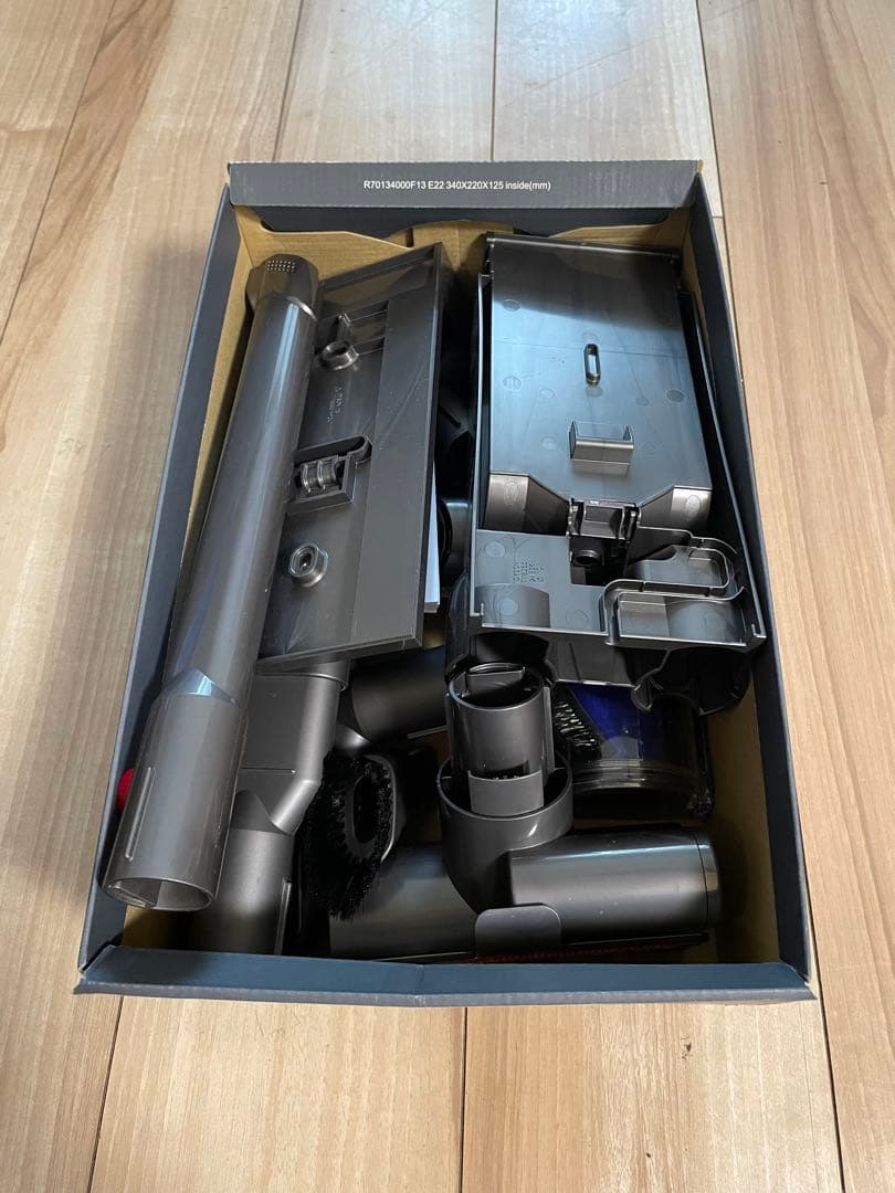 ダイソン掃除機ヘッド2種•アタッチメント•V11アブソリュートプロ　型式SV14