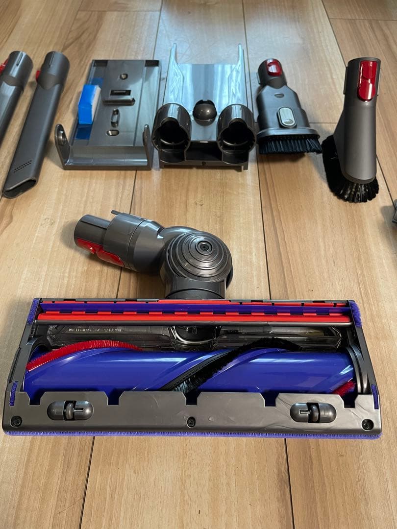 ダイソン掃除機ヘッド2種•アタッチメント•V11アブソリュートプロ　型式SV14