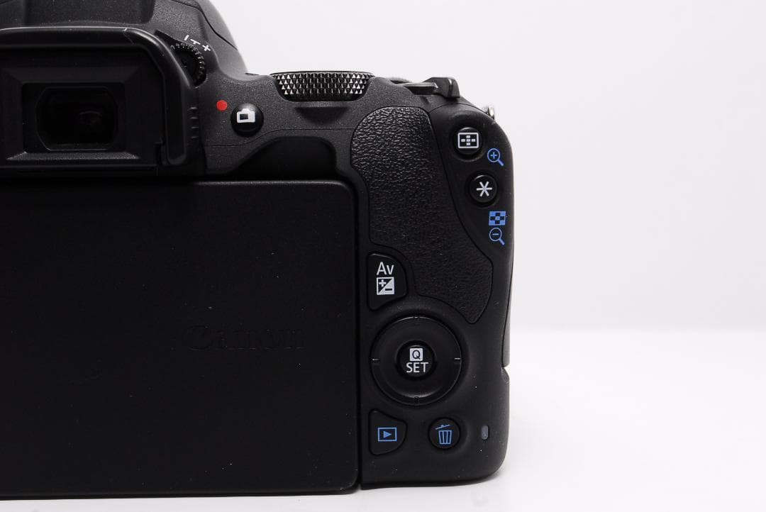 MM ✨美品 Wi-Fi搭載機✨Canon EOS Kiss X9レンズ