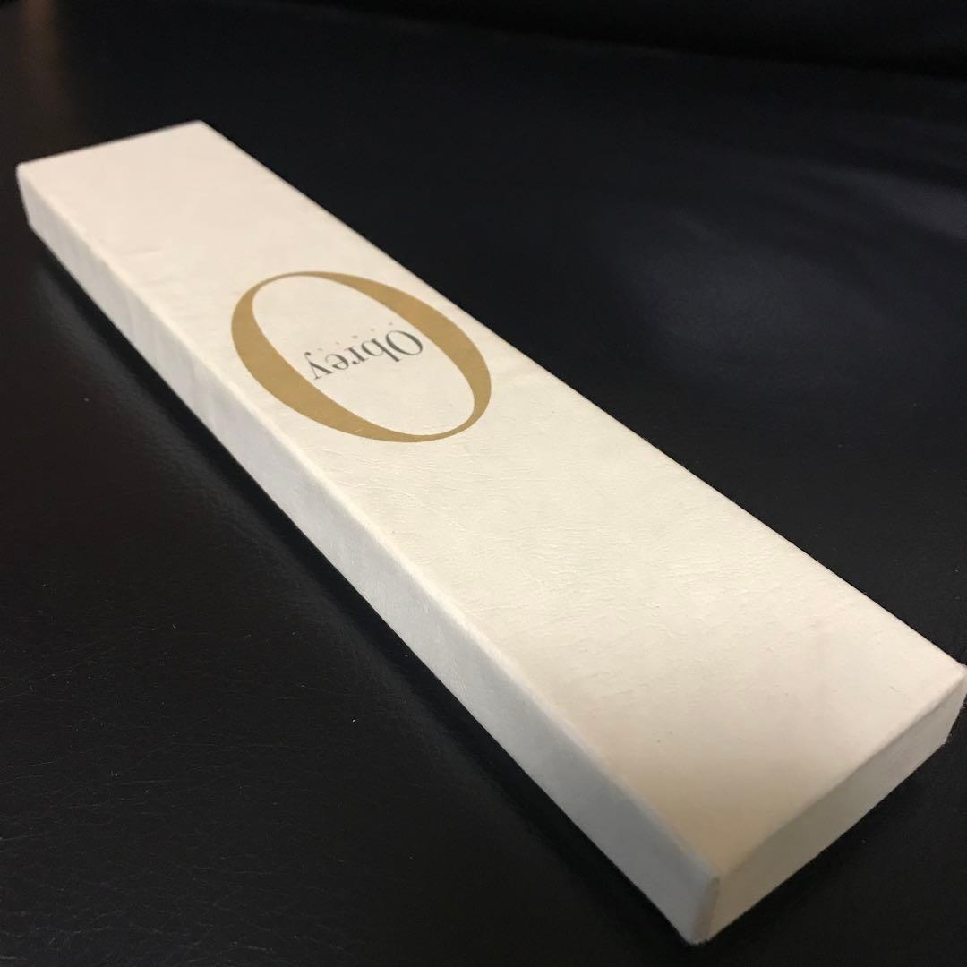 Obrey ハンドメイド　ソリッドシルバー　腕時計　フランス製　稼働中です。