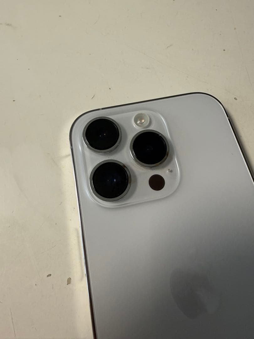 Apple iPhone 14 Pro シルバー 本体　128GB