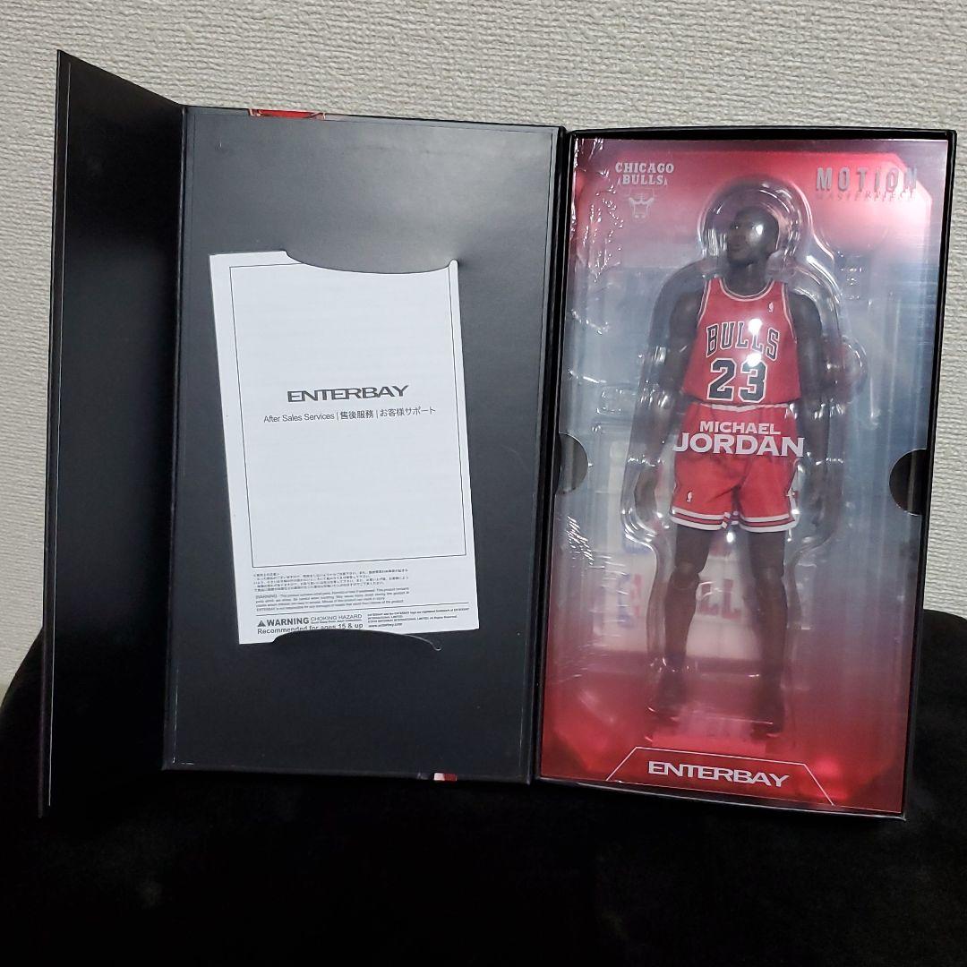 エンターベイ 1/9ジョーダン アクションフィギュア