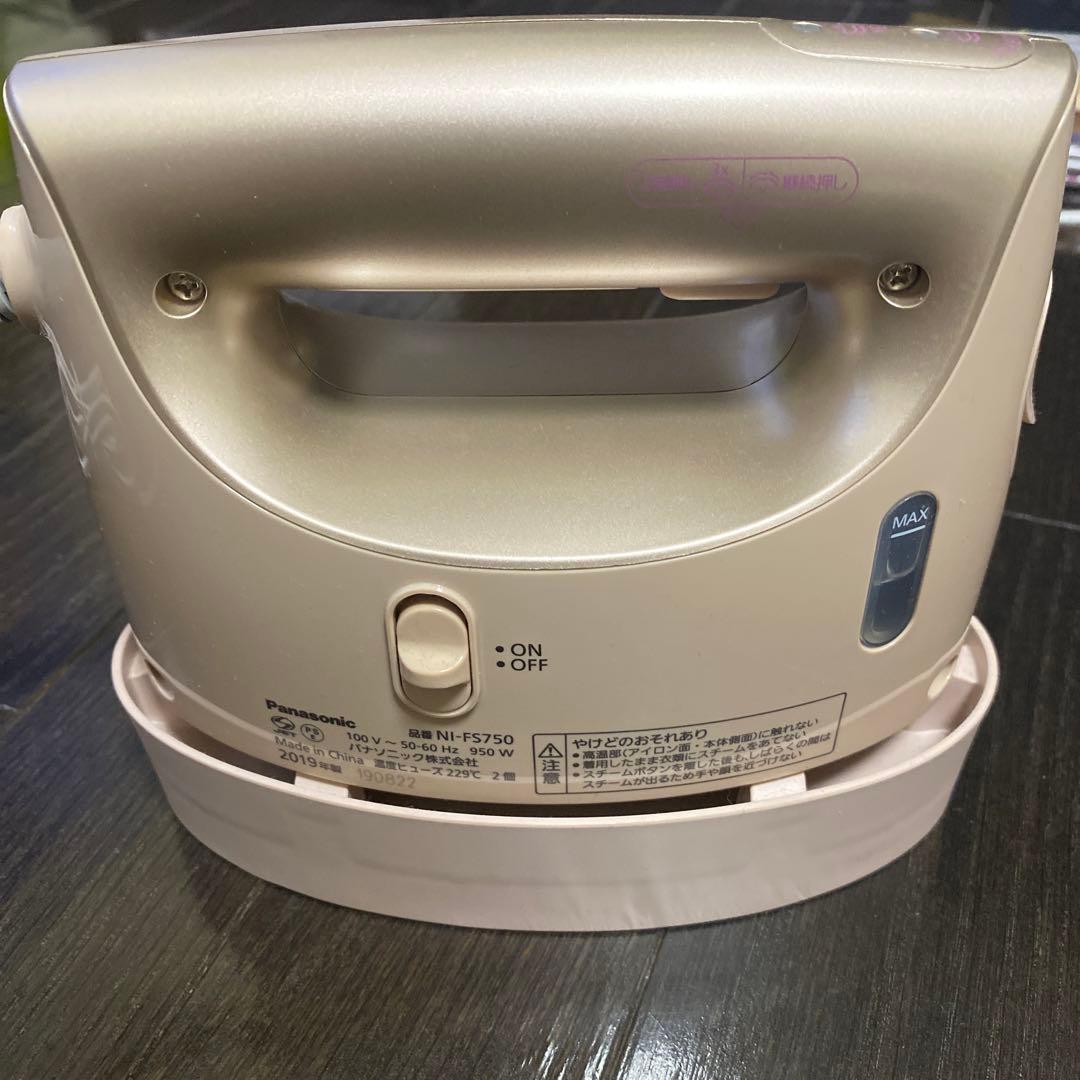 衣類ケア家電 Panasonic NI-FS570-PN