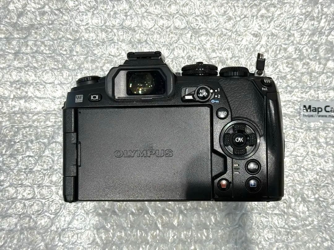 美品　OLYMPUS OM-D EM1-MARK2 18013回 領収書あり