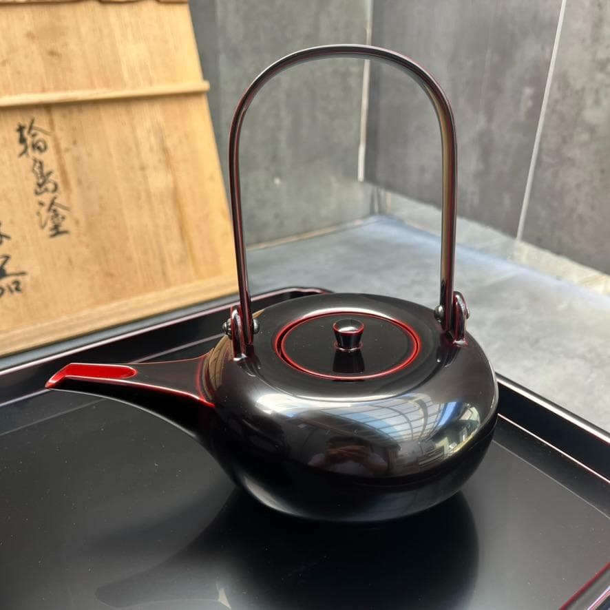 美品✨ 輪島塗 漆塗り 屠蘇器 お屠蘇セット（お銚子、三つ組盃、屠蘇台）