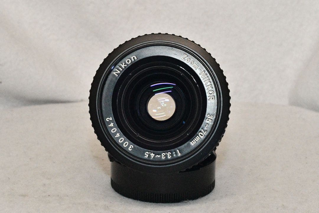 【動作品】Nikon FE + zoomレンズ一眼レフ