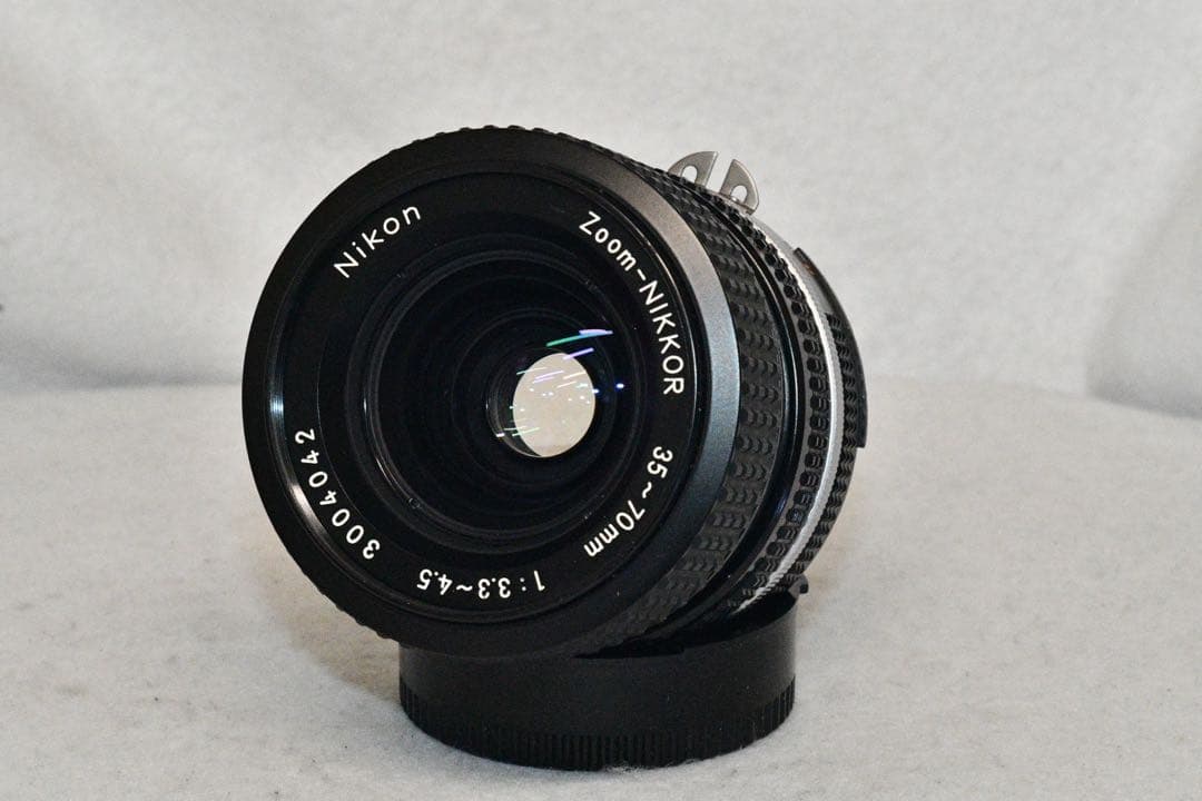 【動作品】Nikon FE + zoomレンズ一眼レフ