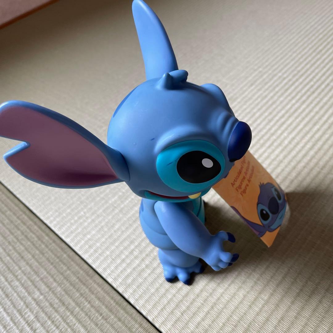 ディズニー　リロ&スティッチ フィギュア　置物 ぬいぐるみ　新品