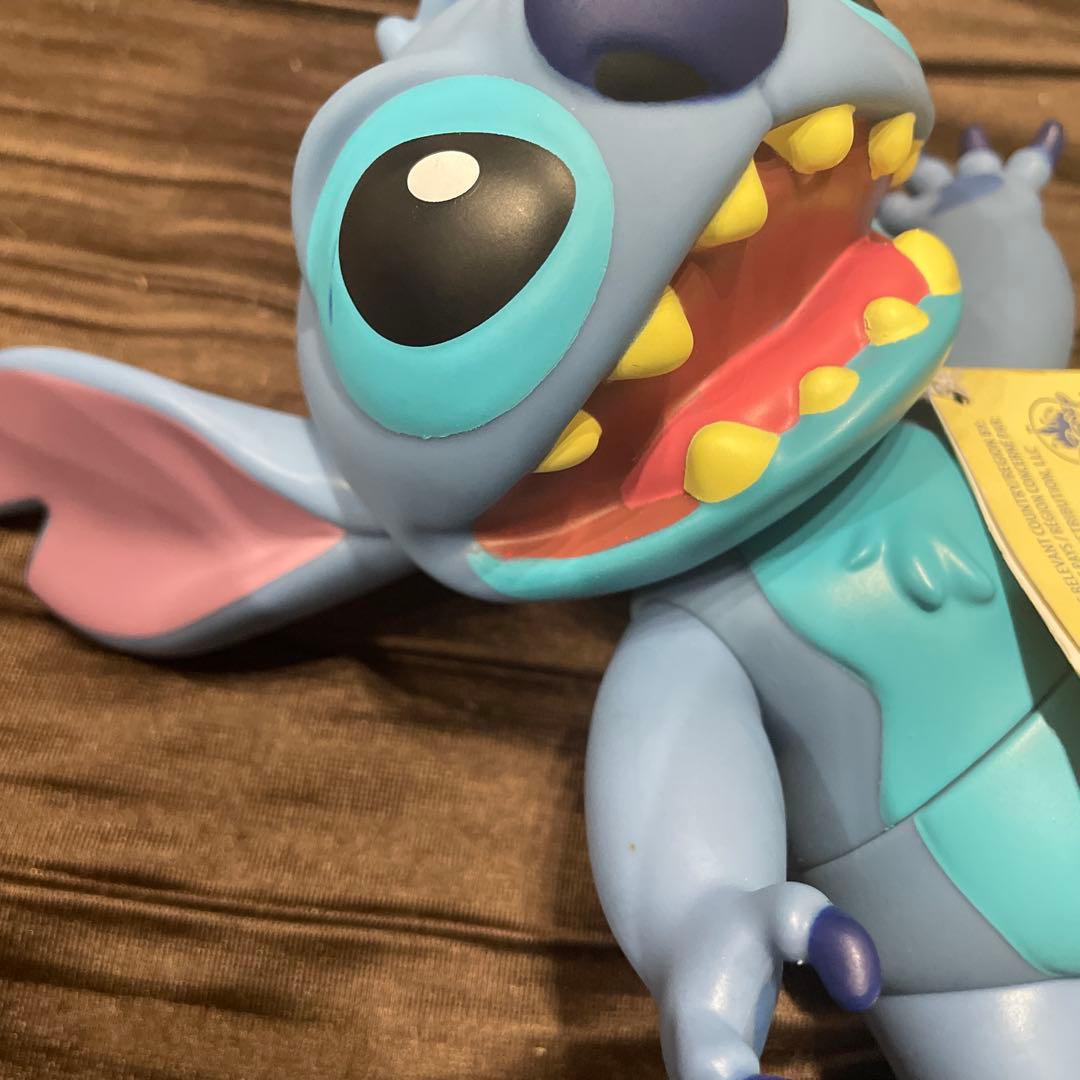 ディズニー　リロ&スティッチ フィギュア　置物 ぬいぐるみ　新品