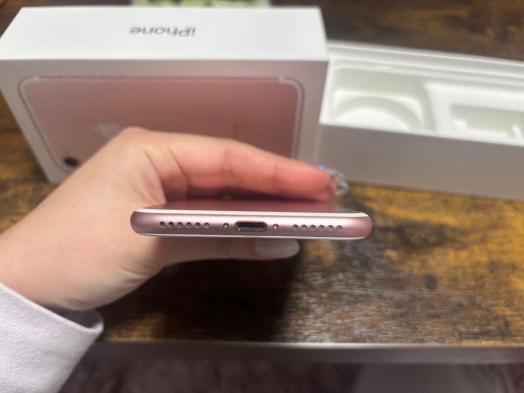 iPhone 7 ローズゴールド 128GB SIMフリー 箱あり