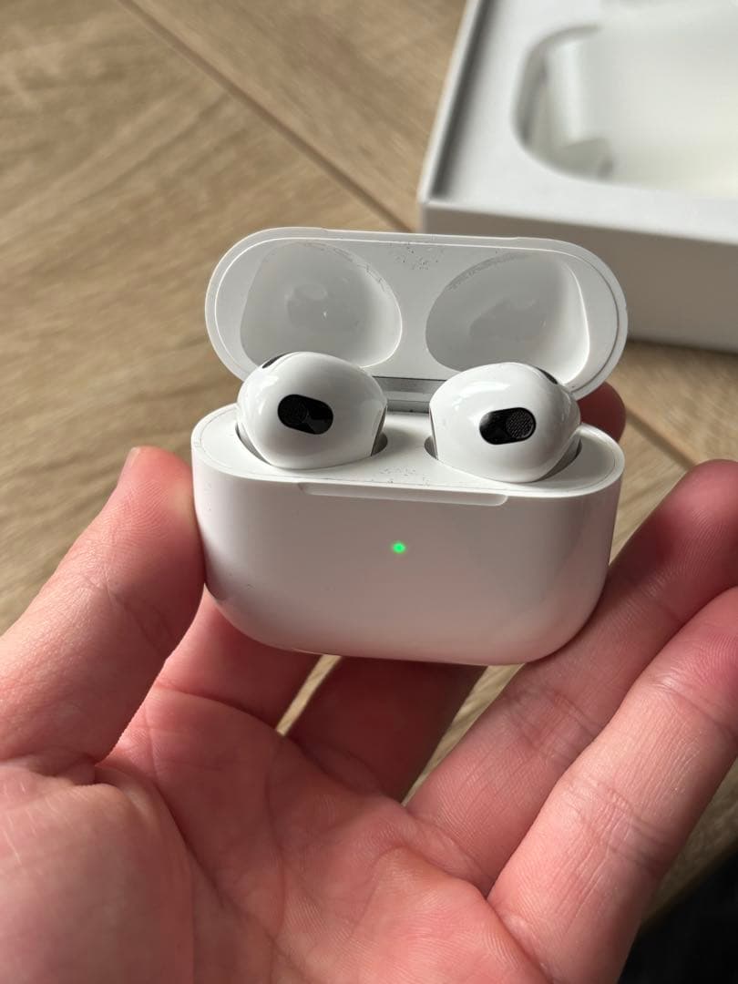 【Nobuo】Apple AirPods 第三世代 本体
