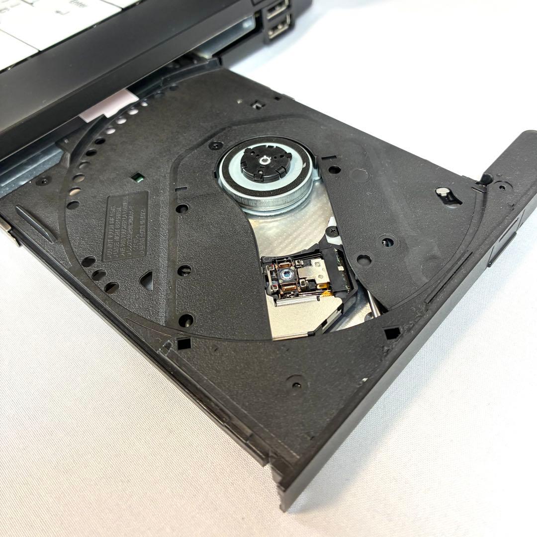 富士通 LIFEBOOK A574M i7 メモリ16GB SSD466GB