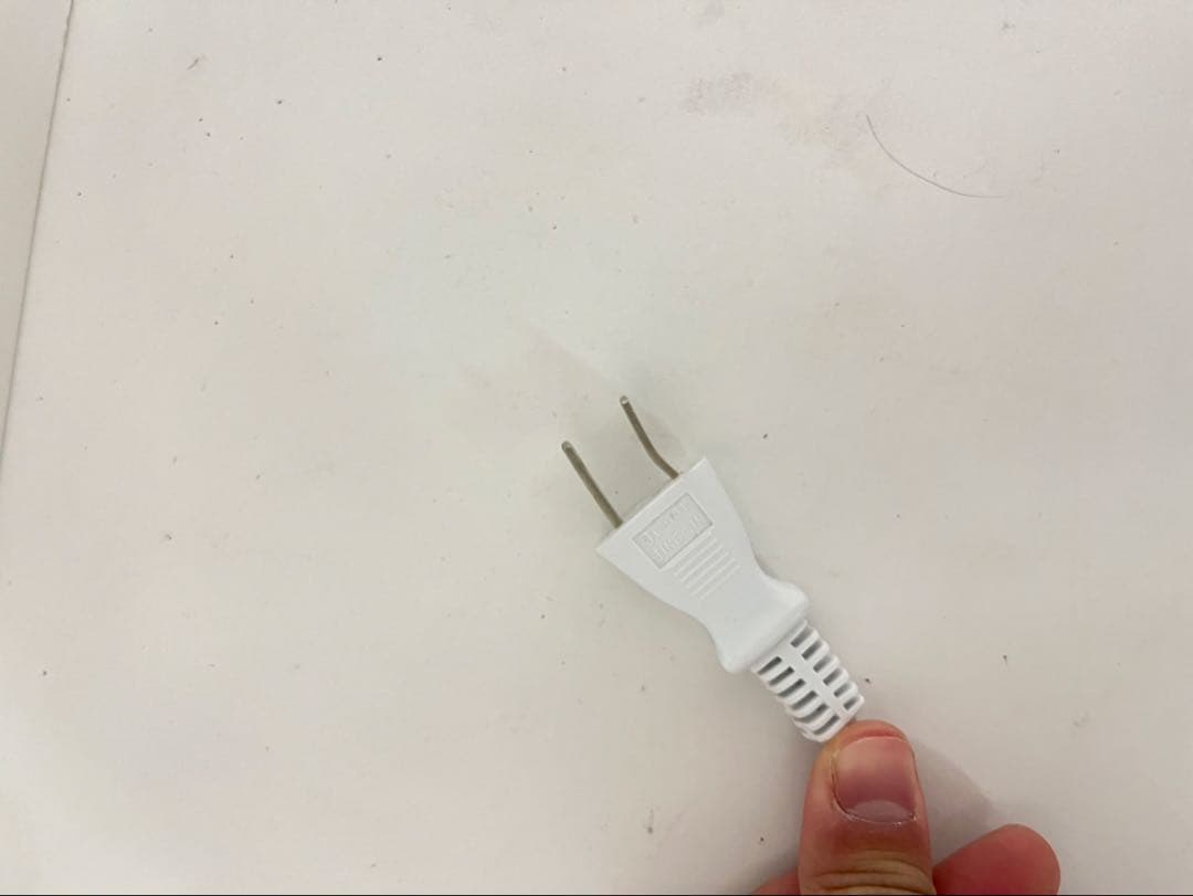 [神戸市内配送可]ホワイトLEDライト付きドレッサー