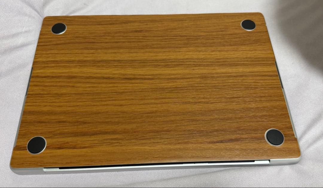 14インチ MacBook Pro M5チップ 24GBメモリ 1TBストレージ