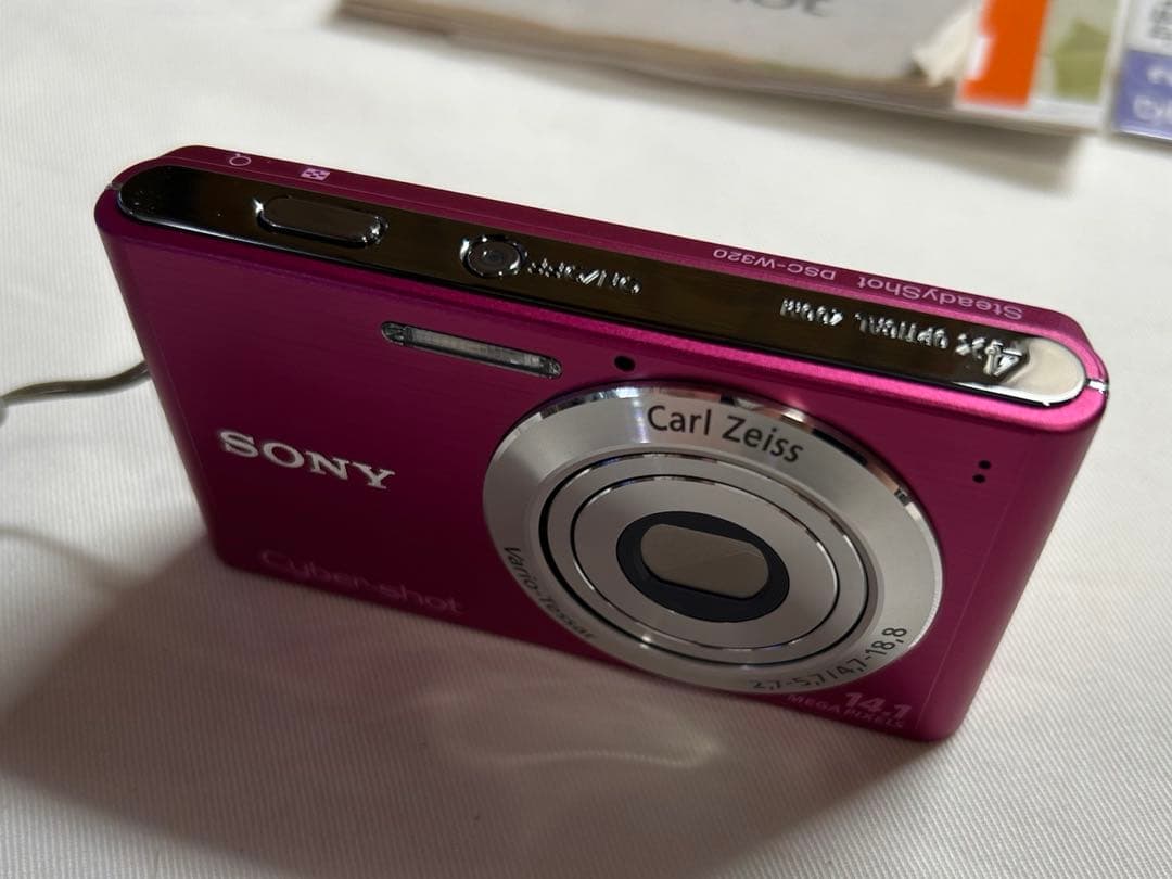 デジタルカメラ SONY Cyber-shot DSC-W320