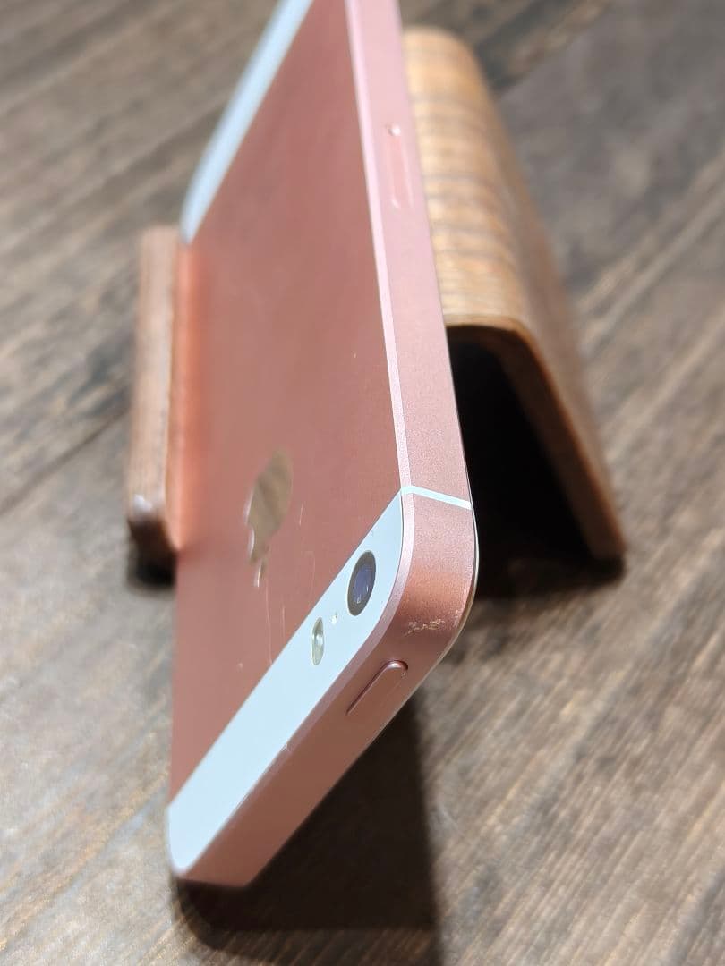 iphone SE 64GB SIMロック解除済み スマホ