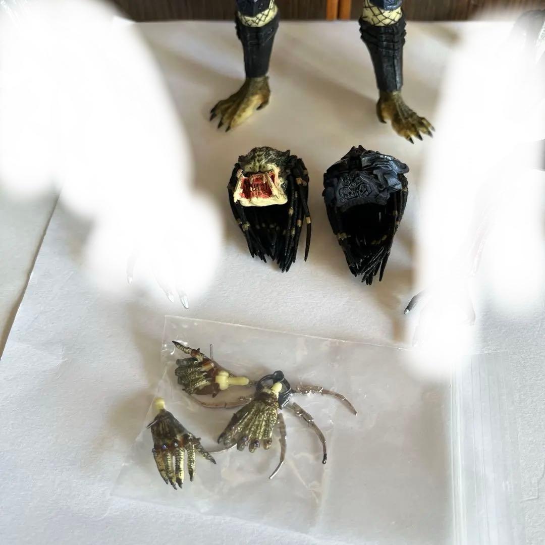 NECA プレデター フィギュア　らっくりー出品中