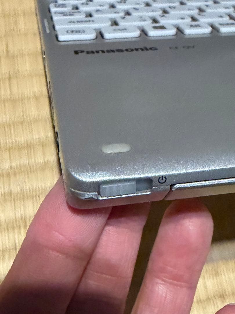 レッツノートCF-QV i5-10310U 16GB SSD256GB