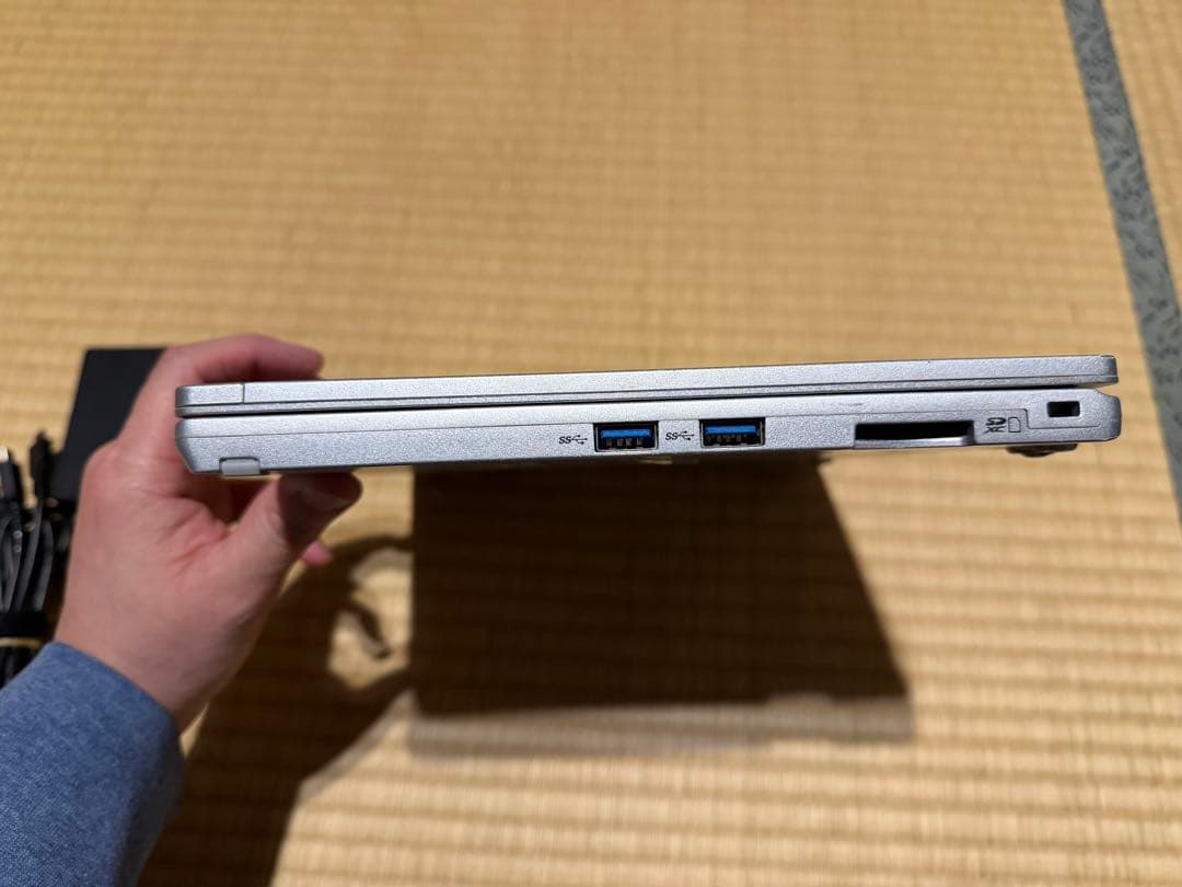 レッツノートCF-QV i5-10310U 16GB SSD256GB