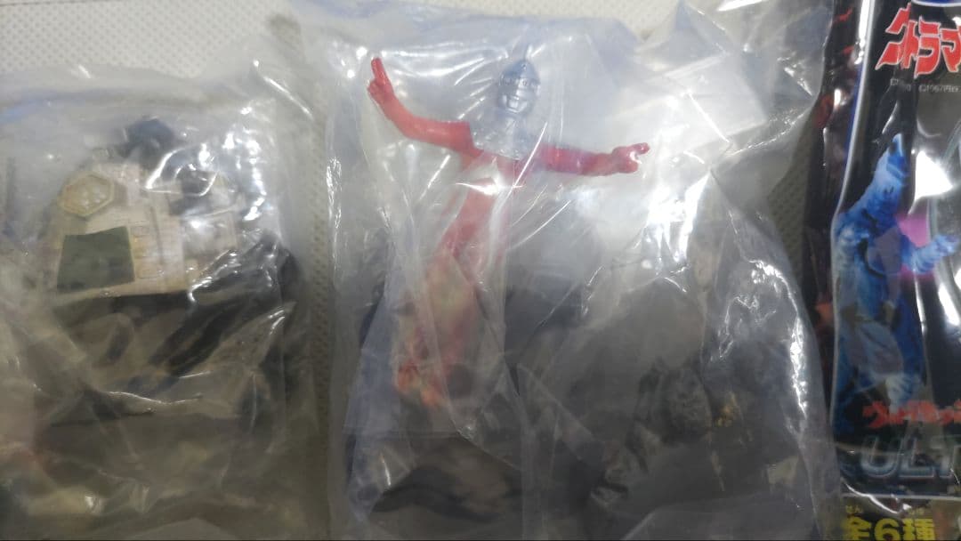 ウルトラ怪獣名鑑他　シークレット含む