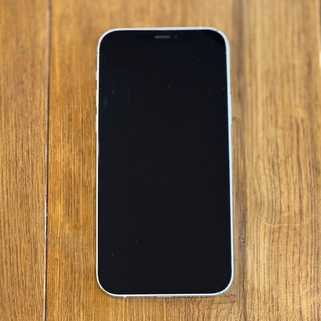 Apple iPhone 12 ホワイト本体のみ