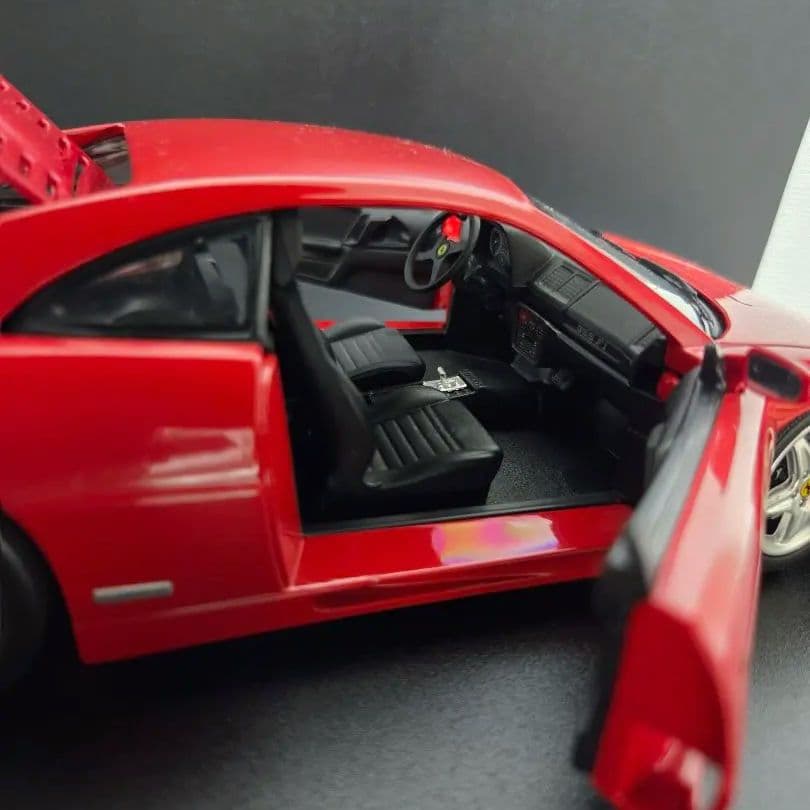 ミニカー hotwheel Ferrari f355 1/18