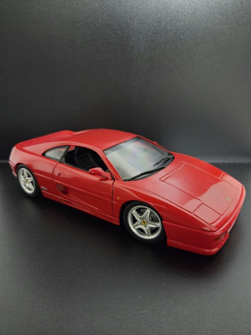 ミニカー hotwheel Ferrari f355 1/18