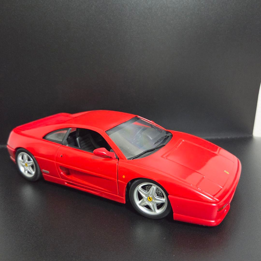 ミニカー hotwheel Ferrari f355 1/18
