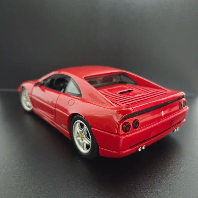 ミニカー hotwheel Ferrari f355 1/18