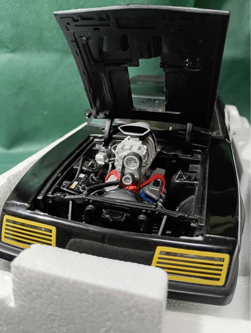 AUTO art. 1:18 マッドマックス2 インターセプター
