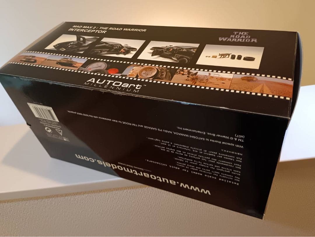 AUTO art. 1:18 マッドマックス2 インターセプター