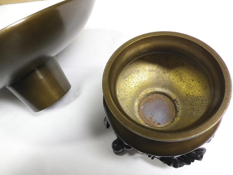 勝峰作 鋳銅 薄端 ぶどう足 花器 三足 華道
