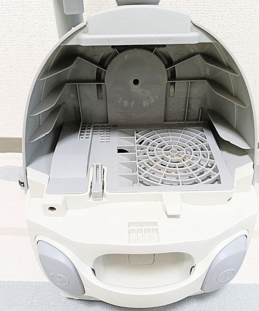 送料無料　2021年製　TWINBIRD　サイクロン掃除機　紙パック使用不要