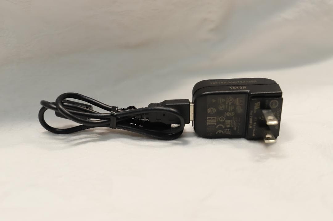 ☆極美品☆FUJIFILM 富士フイルム X30 シルバー 付属品多数！送料込☆