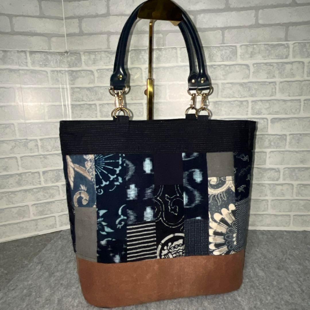 【一点物】酒袋×古布藍染トート59 家紋 刺し子 パッチワーク A4OK肩掛け可