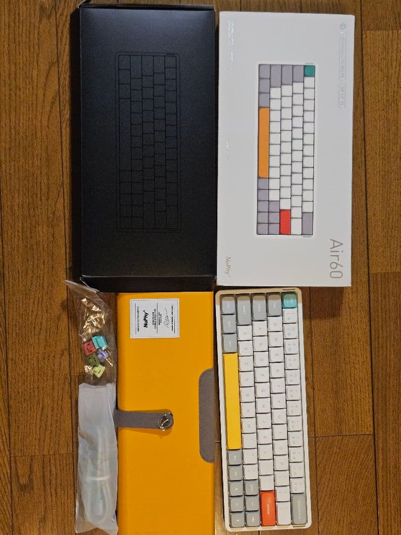 NuPhy Air60 V2 Cowberry 本体+純正ケース
