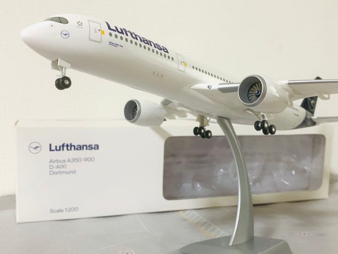 ケンです‼️１／２００Lufthansa 航空A350-900 完成品モデル